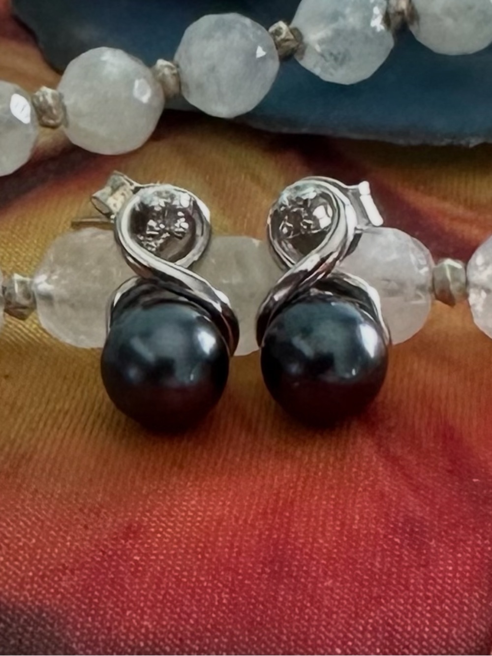 14k Tahitian Pearl Diamond Earrings